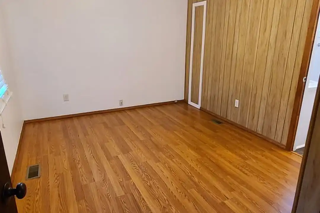 91 Boats Ln - View 4