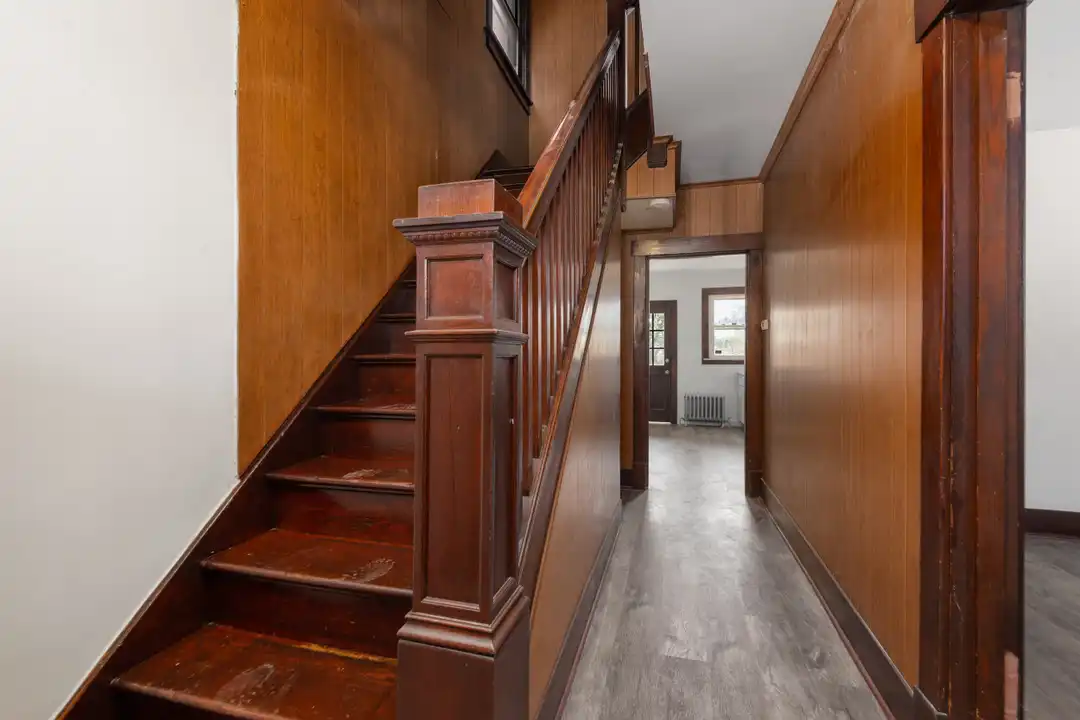 326 Anthony St - View 4