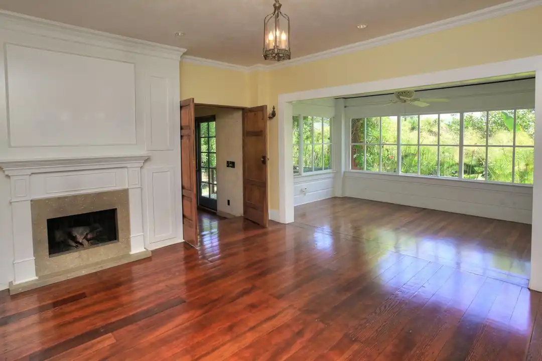333 E Victoria St - View 4