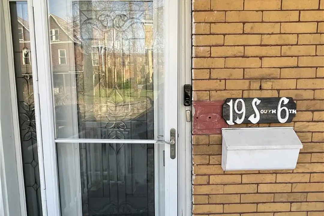 19 S 6th St - View 3