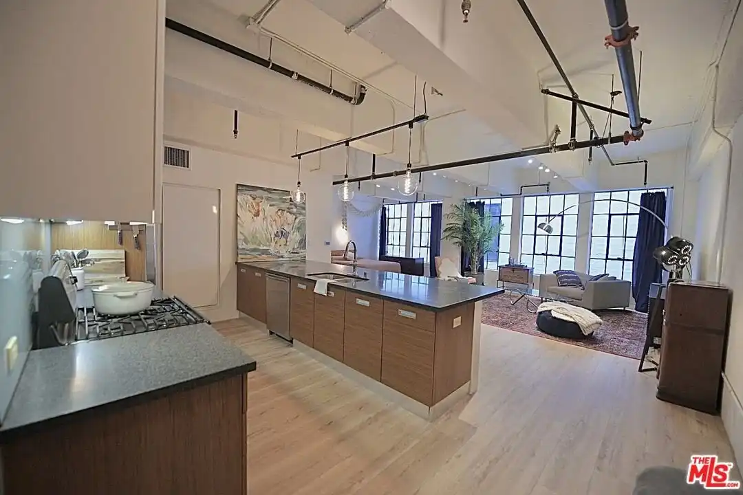 746 S Los Angeles St #603 - View 3