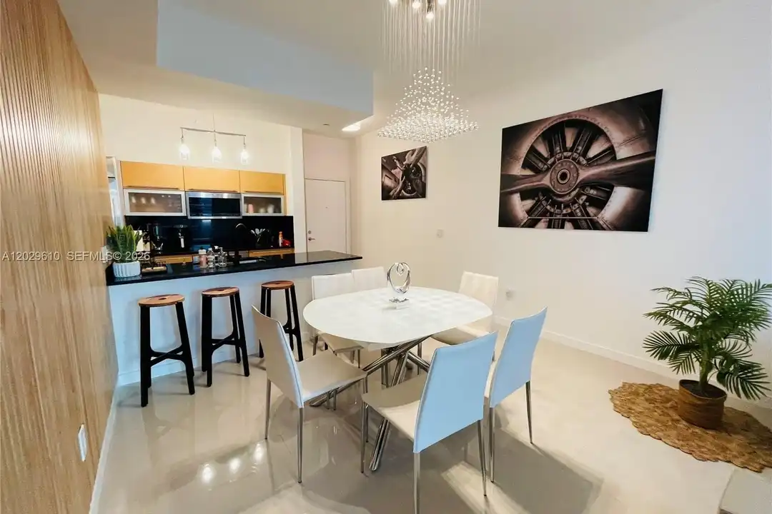 950 Brickell Bay Dr #4400 - More