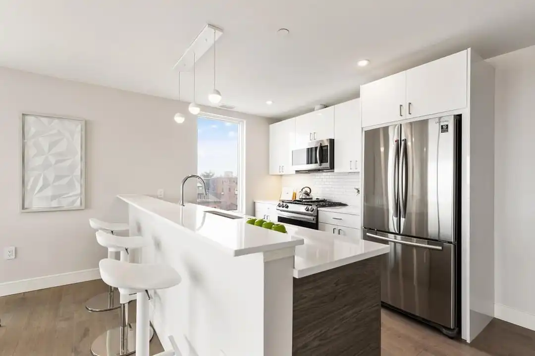 398 Cambridge St unit 308 - View 5