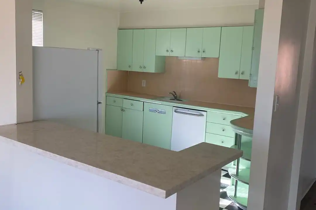 311 Sinclair St unit 10 - View 6