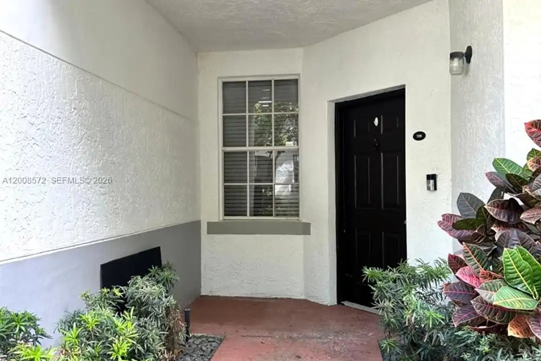 741 SW 148th Ave unit 708 - View 4