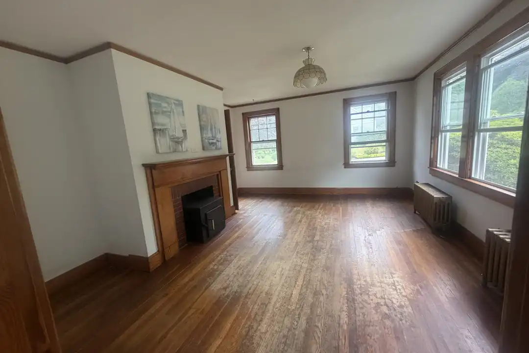 664 Noank Rd - View 6