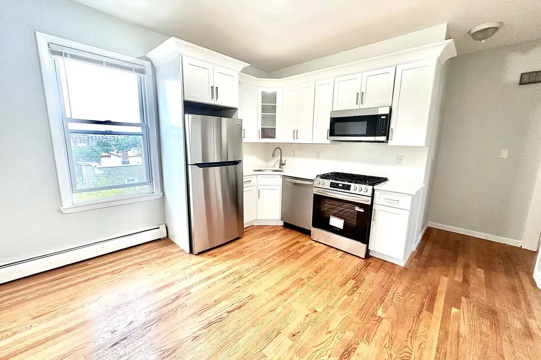 10 Buckley Ave – pohled 2