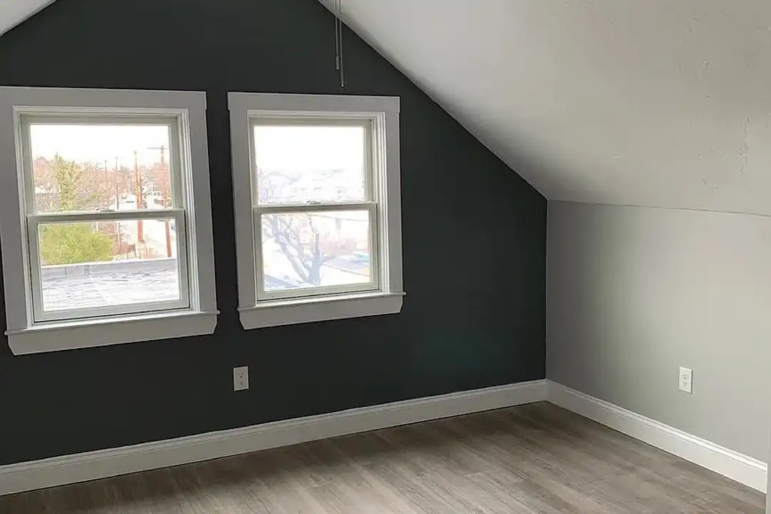 527 Nantasket Ave unit 5 – photo 1 of 5
