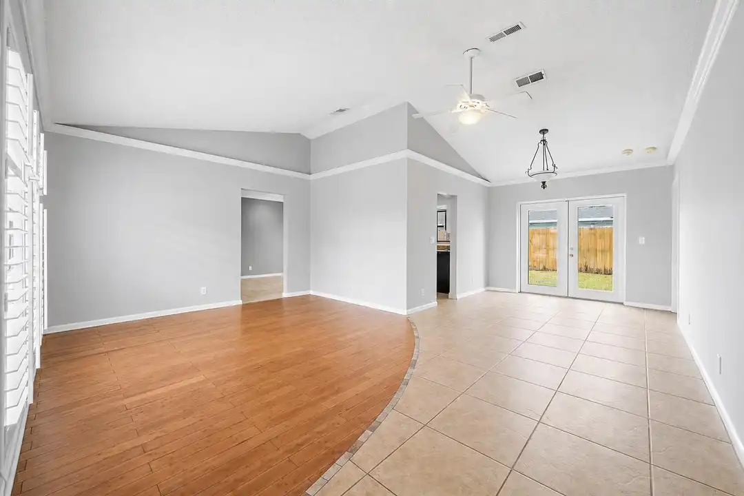 3962 Winfield Rd - View 6