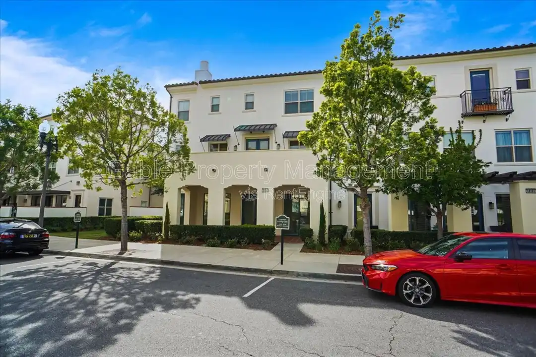 26261 Prima Way - View 3
