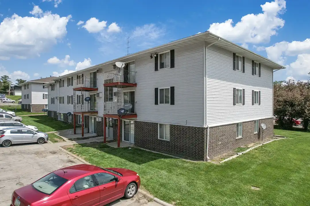 Watrous Apartments – photo 1