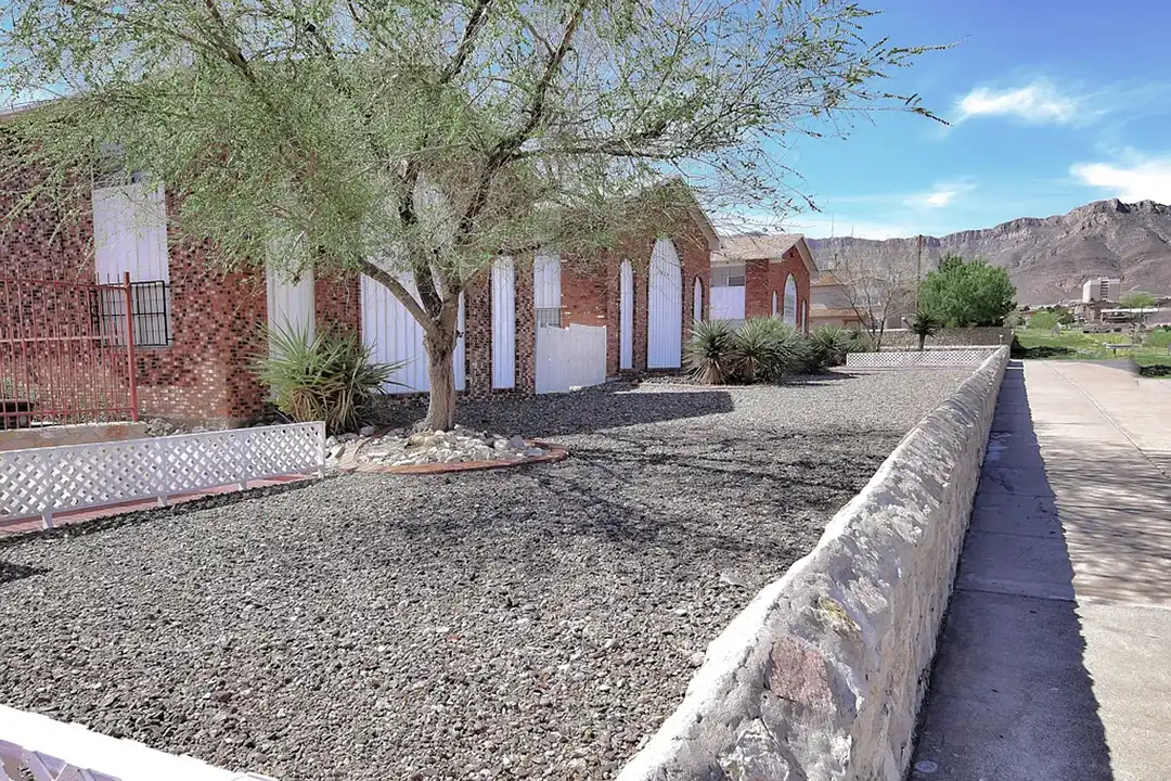 The Arches Apartments – photo 1