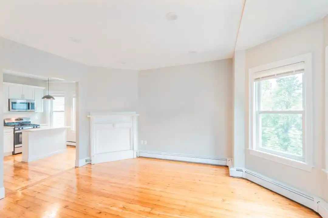 394 Centre St - View 4