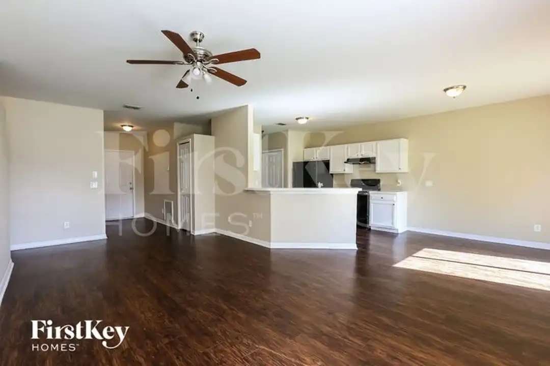 4220 S Cranberry Blvd - View 2