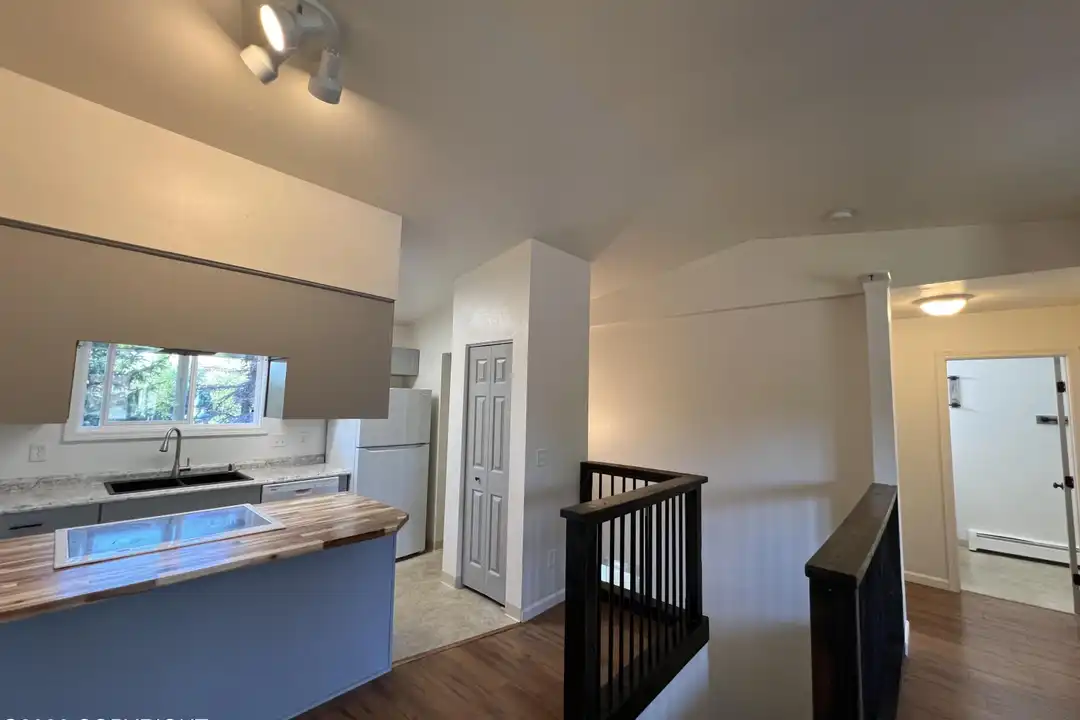 1509 Karluk St unit #B - View 5