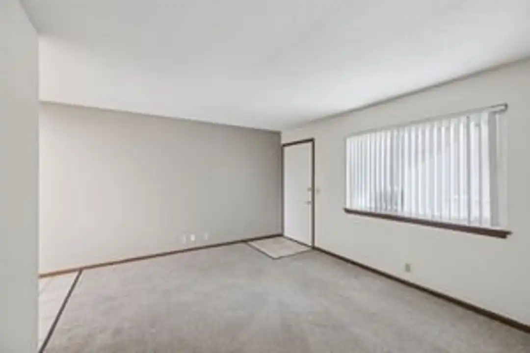 2504 Vine St unit 26 - View 4