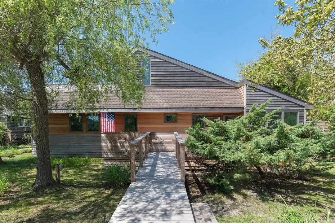 290 Wilmot Rd – photo 1
