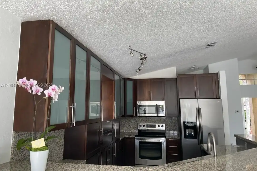 4117 Sapphire Bend - View 6