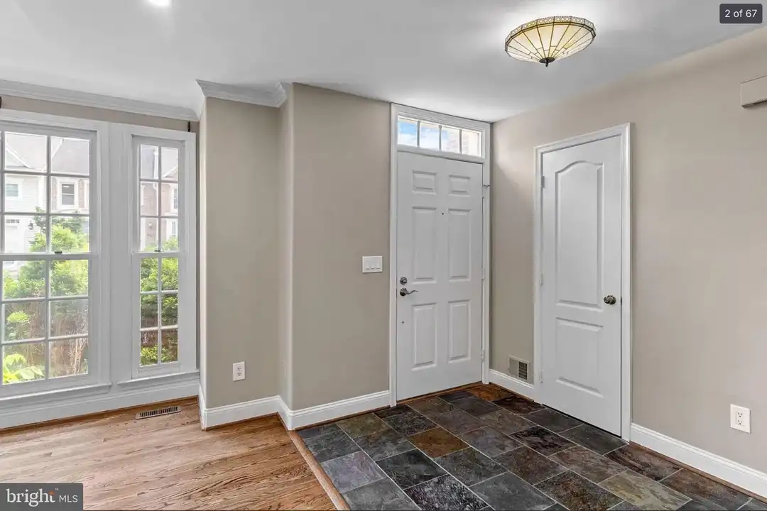 3906 Valley Ridge Dr - View 2