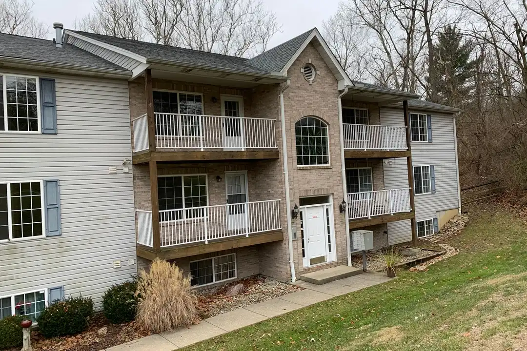 1005 Valley View Ln unit Unit 8 – photo 1 of 4