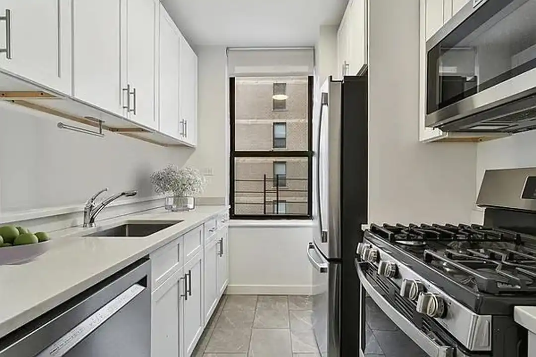 247 W 87th St unit 5E – pohled 5