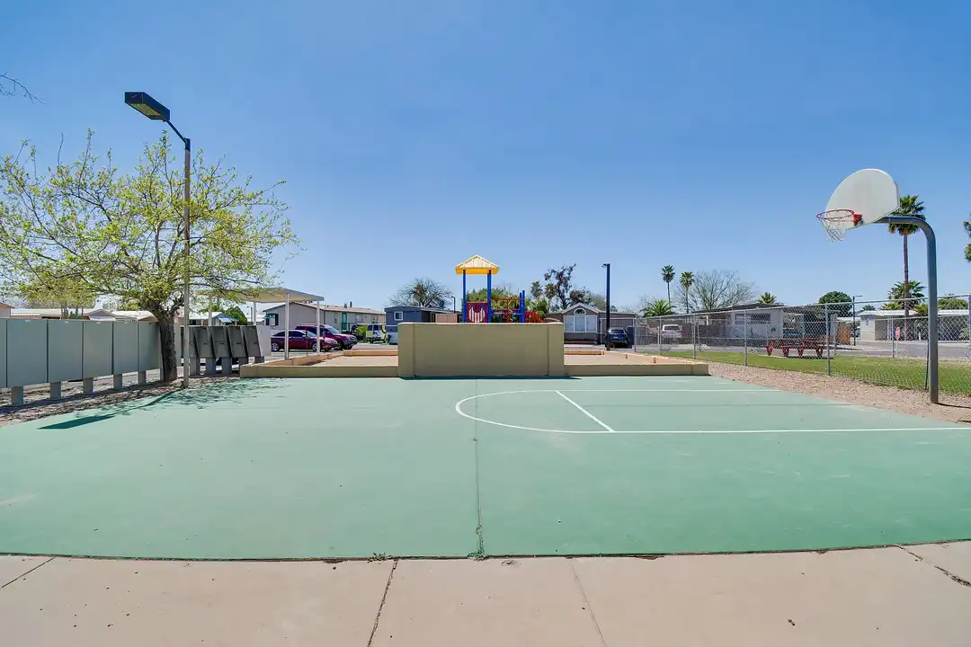 Silverlake Estates MHC – photo 1