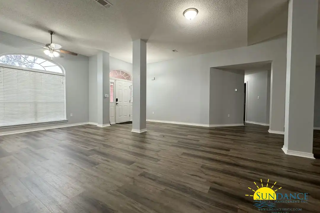 139 Strike Eagle Dr - More