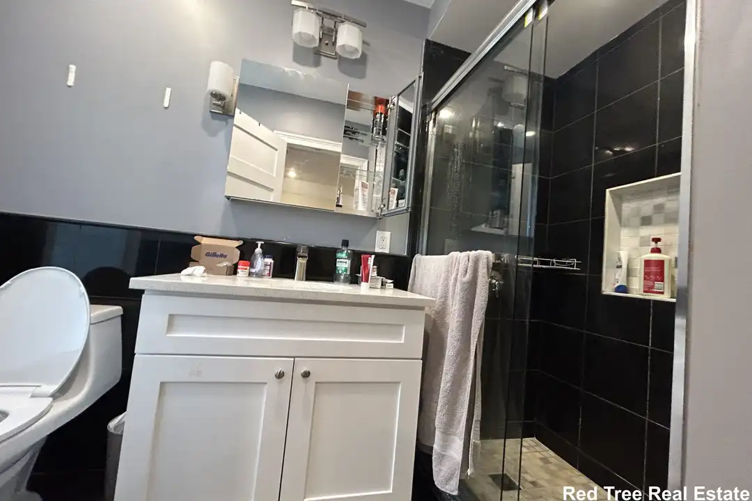 Apartment in Brighton, Aberdeen - More