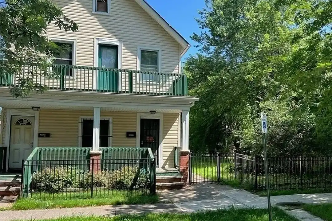 3422 Seymour Ave unit Unit 2 – photo 1