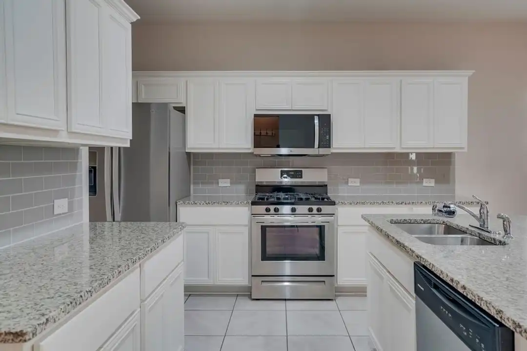 6700 Ranchito Dr - View 3