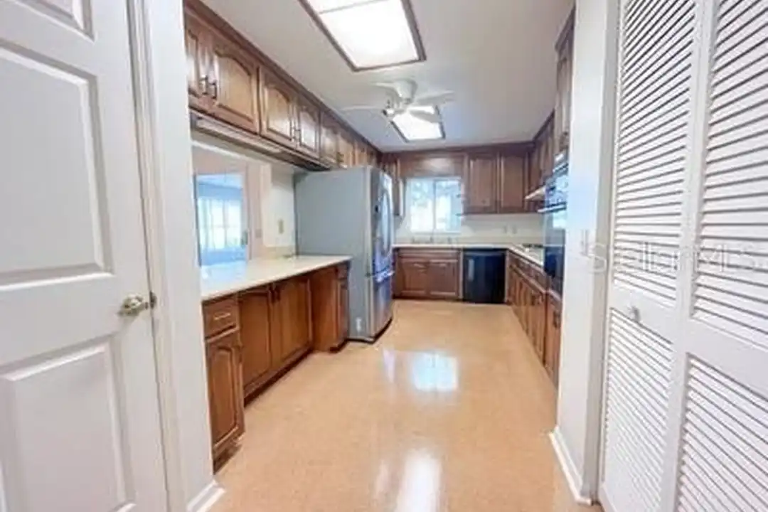 7103 NW 21st St - More