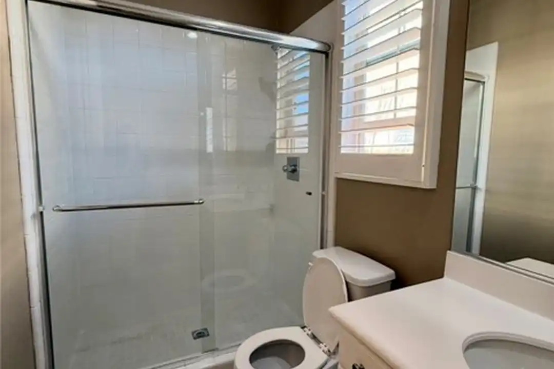667 Desert Willow Rd - View 5