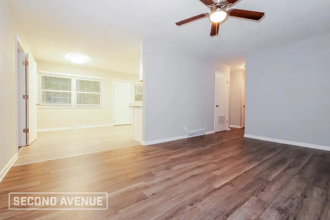 401 Lacy Ln - View 5