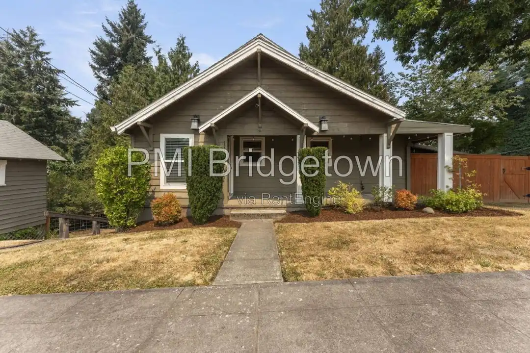 1115 13th St – photo 1