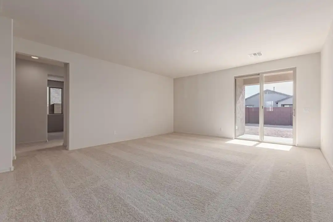 House in Phoenix - More