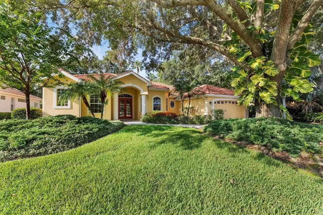 4920 Old Oakleaf Dr - View 3