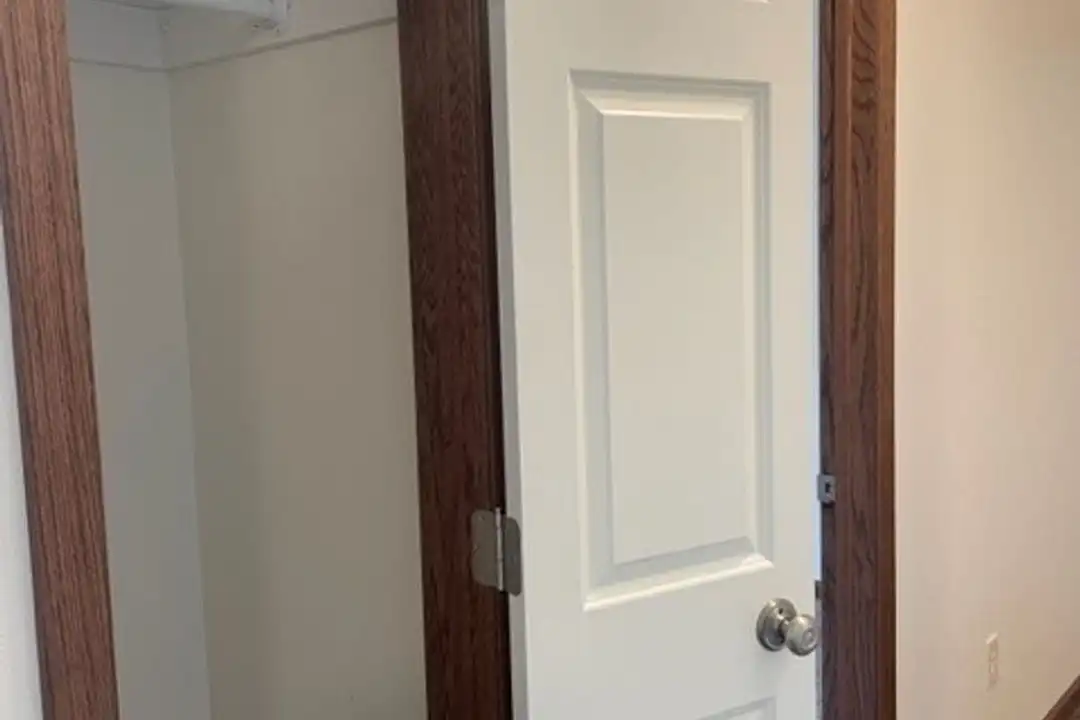 3513 Fairfax St unit 7 - More