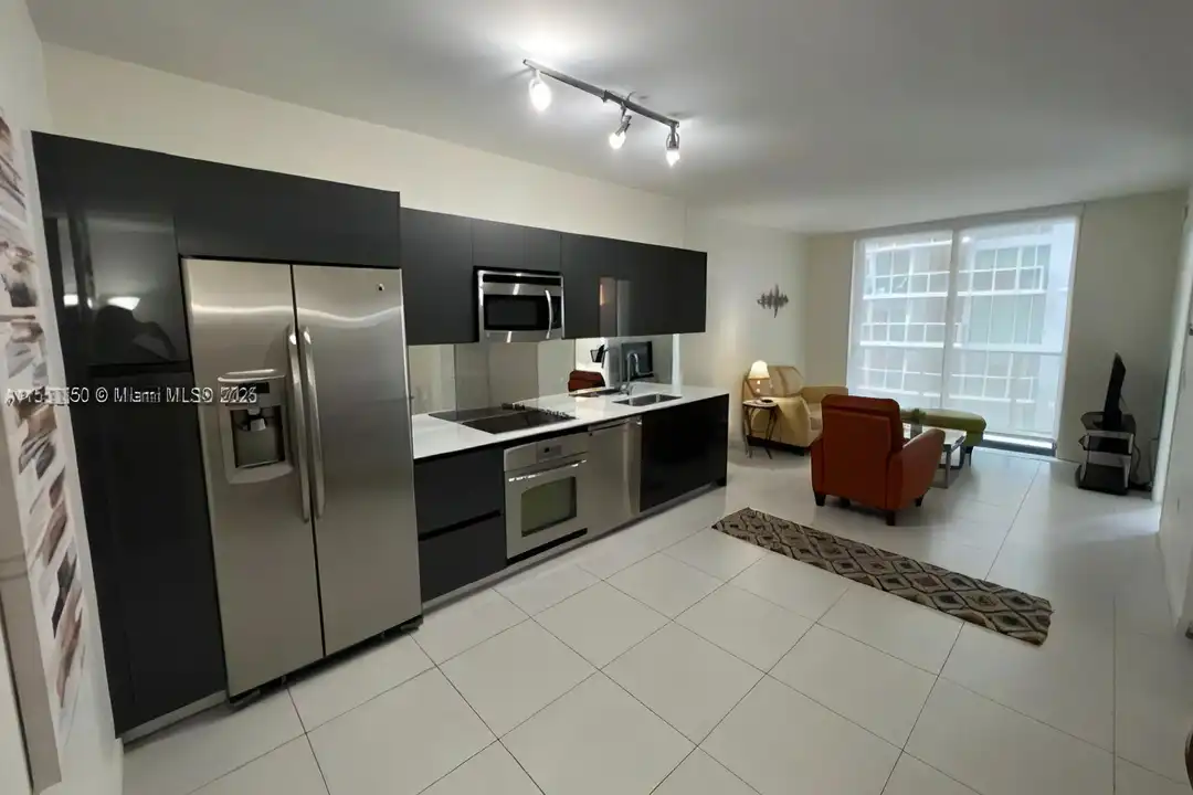 31 SE 6th St unit 1606 - View 5