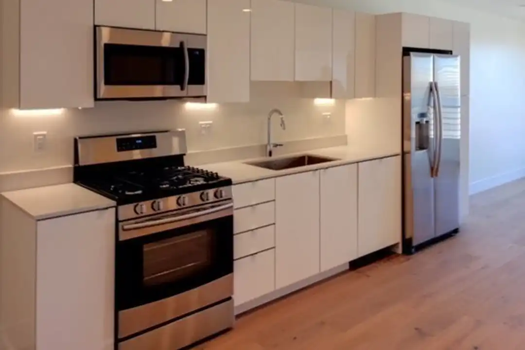 250 Meridian St unit 307 - View 2