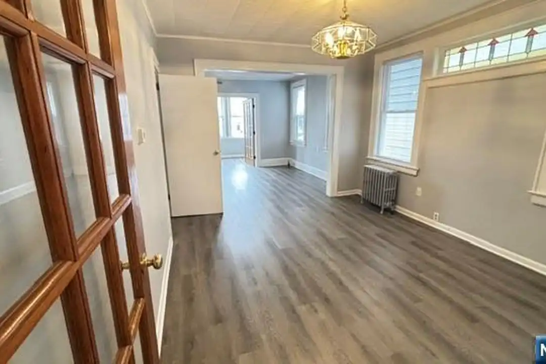 760 Hamilton St unit 1 - View 4