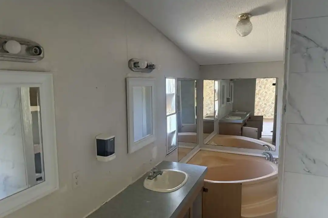 16321 Lone Star Ranch Dr - View 6