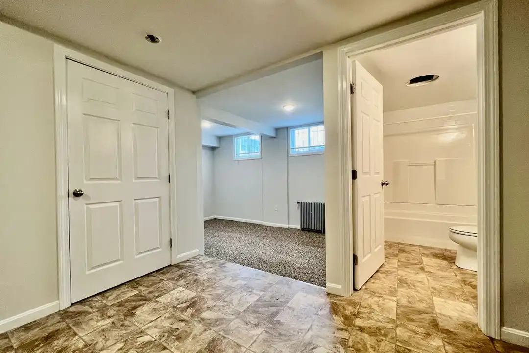 1704 Broad St unit 8 - View 5