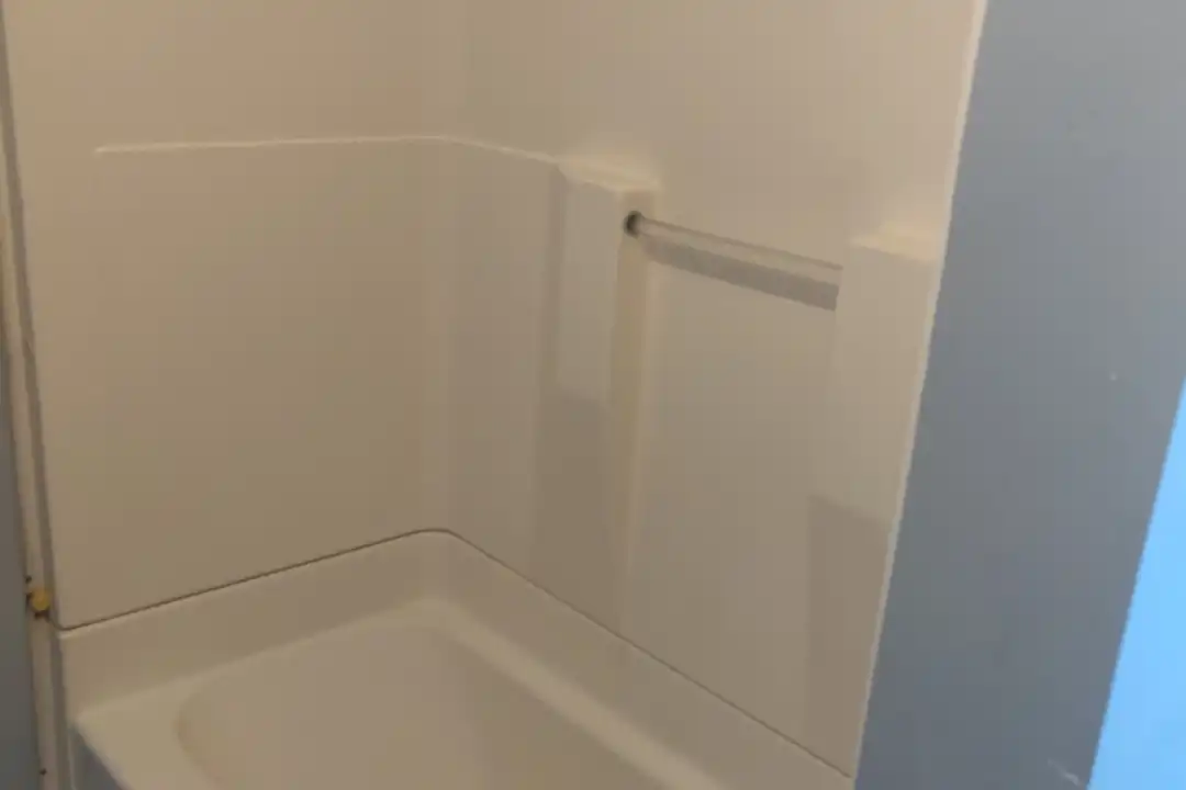 1108 Butler St unit 7 - More