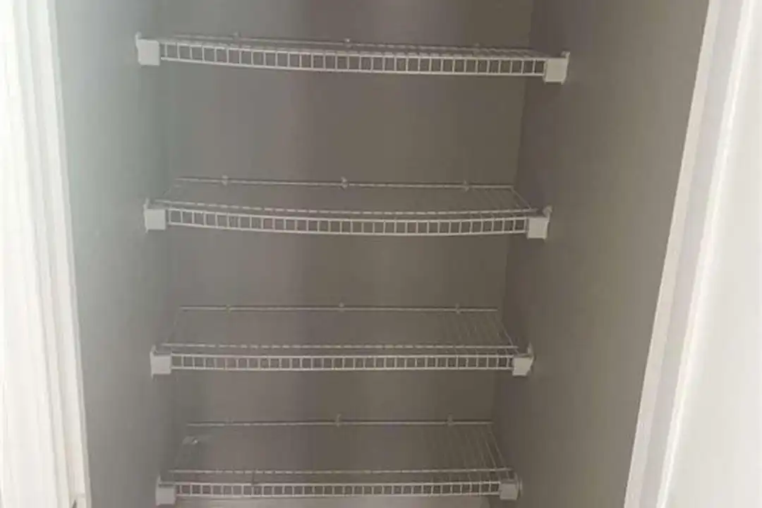 Apartment in Atlanta - More