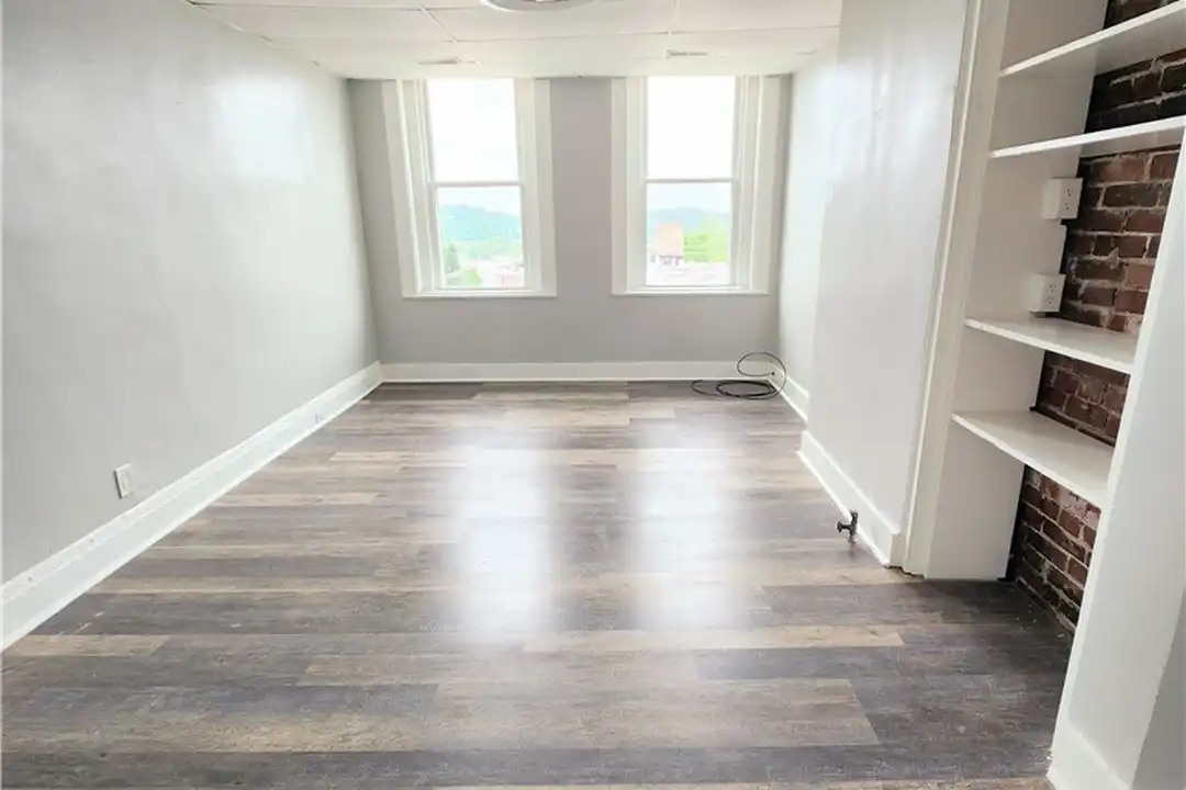 3208 Brereton St unit 4 – photo 1