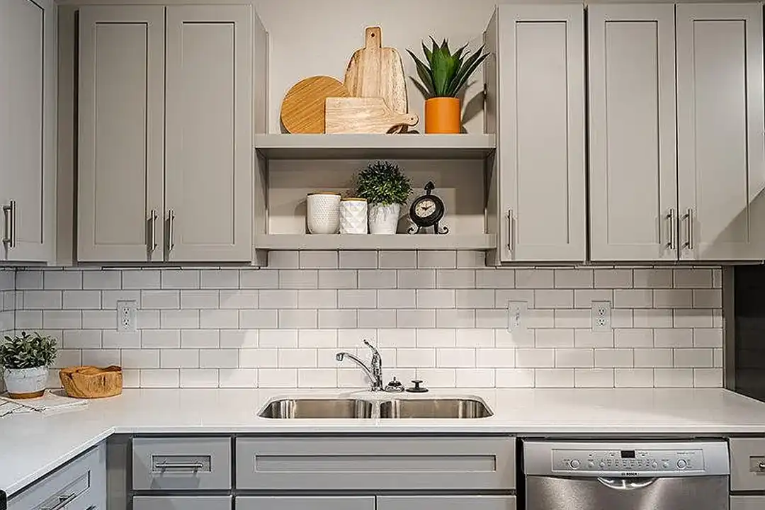 Apartment in Ogden - More