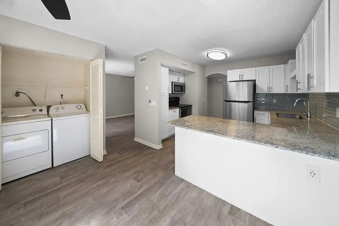 Apartment in Boynton Beach - View 5