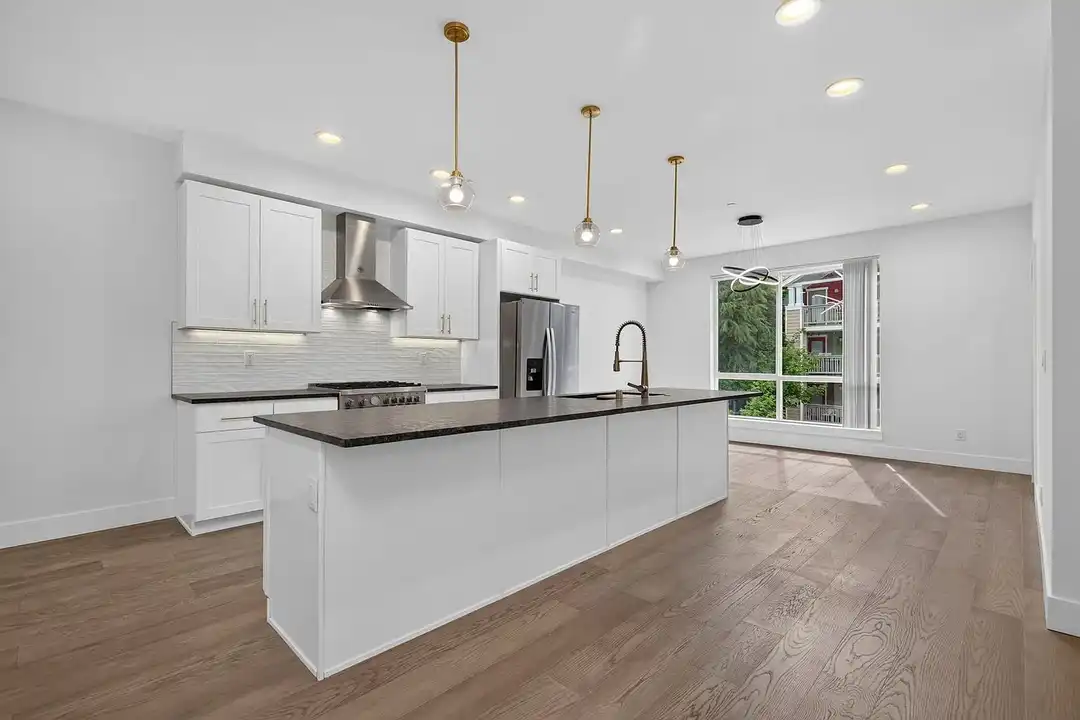 Hiatt Park Townhomes – photo 1