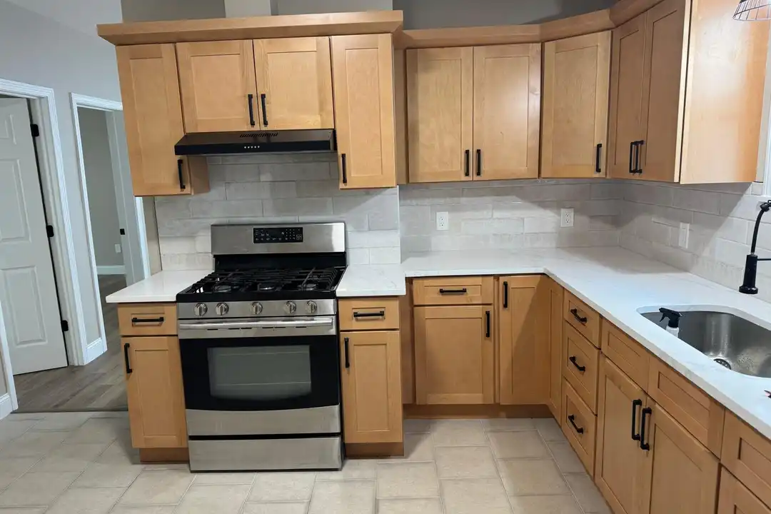 33 Linwood Ave unit 1 - View 6