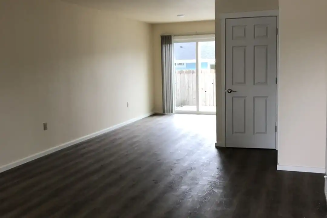 2758 Central Ave unit C - View 2